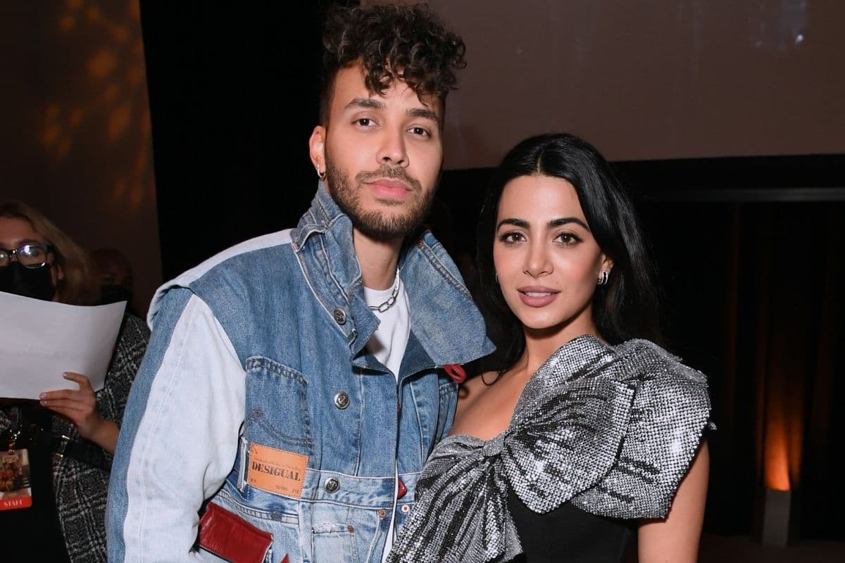 Prince Royce y Emeraude Toubia en 2021