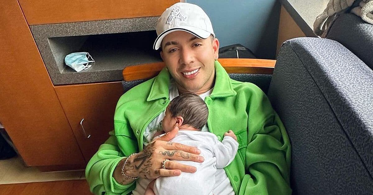 Juan De Dios Pantoja recibe a un nuevo integrante a la familia