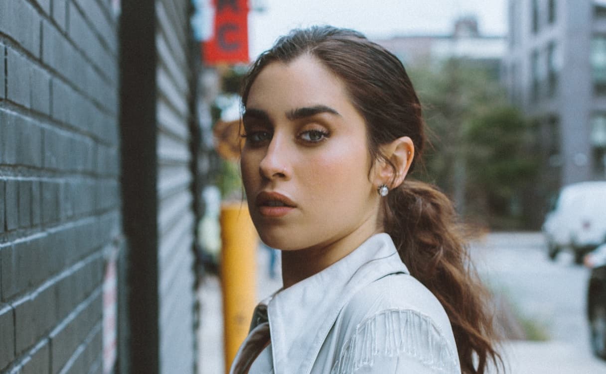 Lauren Jauregui estrena su primer sencillo sin Fifth Harmony