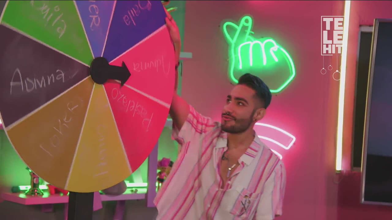 La divertida dinámica de la ruleta de coreografías en ‘Jelly Fish’