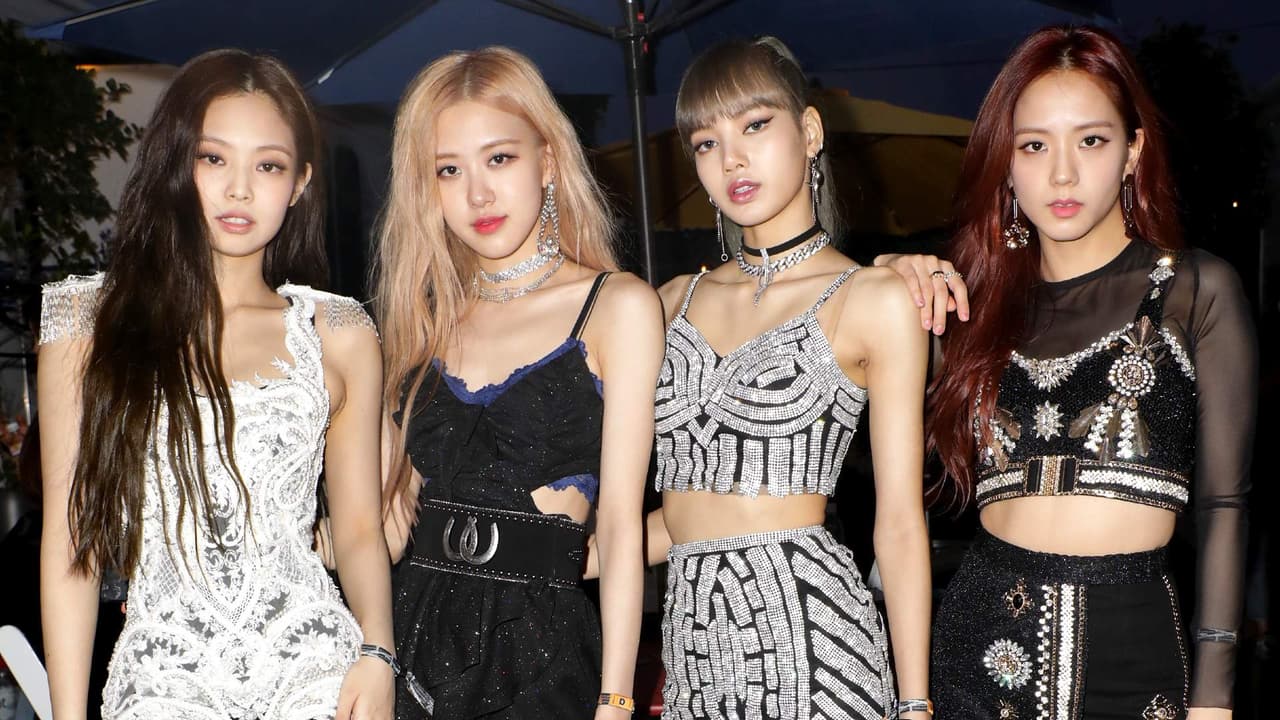 BLACKPINK ha sido nominado más de 300 veces a un premios a lo largo de su carrera.