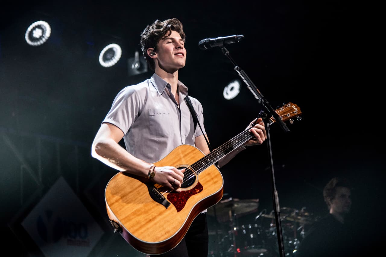 Actualmente, se encuentra presentando "Shawn Mendes The Tour", gira con la recorre lugares como Estados Unidos, Asia o Australia.