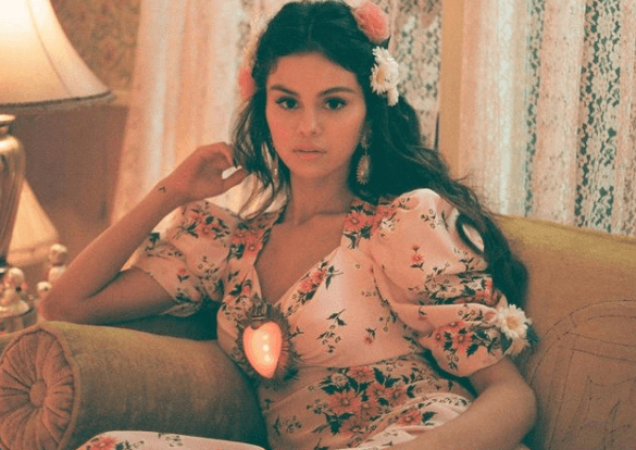 Selena Gomez se adentra en el español con su nuevo sencillo, 'De Una Vez'