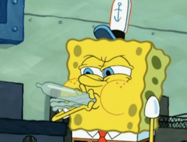 A veces, los guionistas incluyen en las caricaturas ciertos guiños para hacer reír a los adultos, aunque de pequeños muchas veces no nos damos cuenta. ¿Habías notado que en este capítulo Bob Esponja está inflando condones? No eran globos comunes.