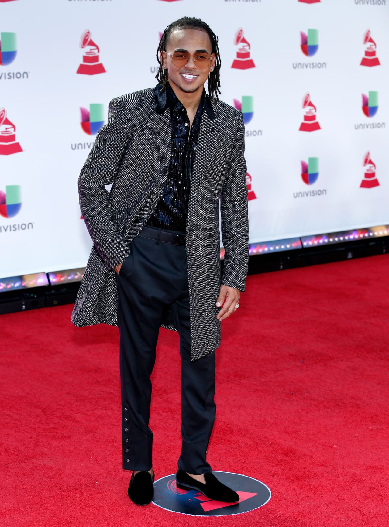 Ozuna posa en los Latin Grammy 2018