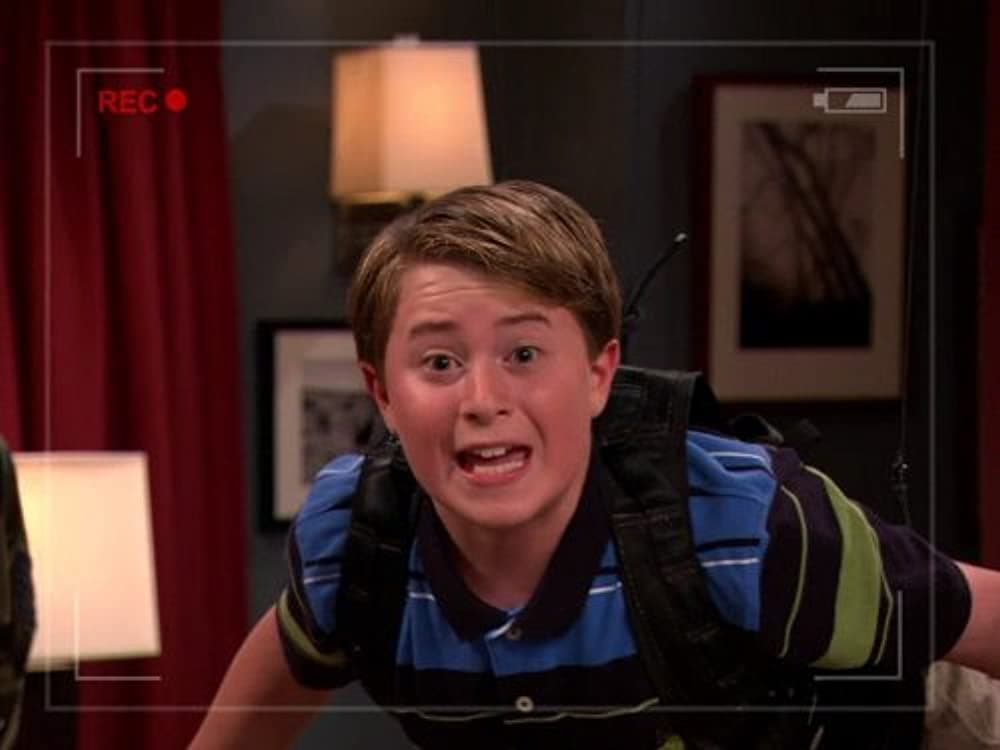 Nevel Papperman nos enseño a todos el verbo 'plañir' y lo usó de todas las formas posibles, por eso nunca olvidaremos el famoso "¡Plañirás este día!"
