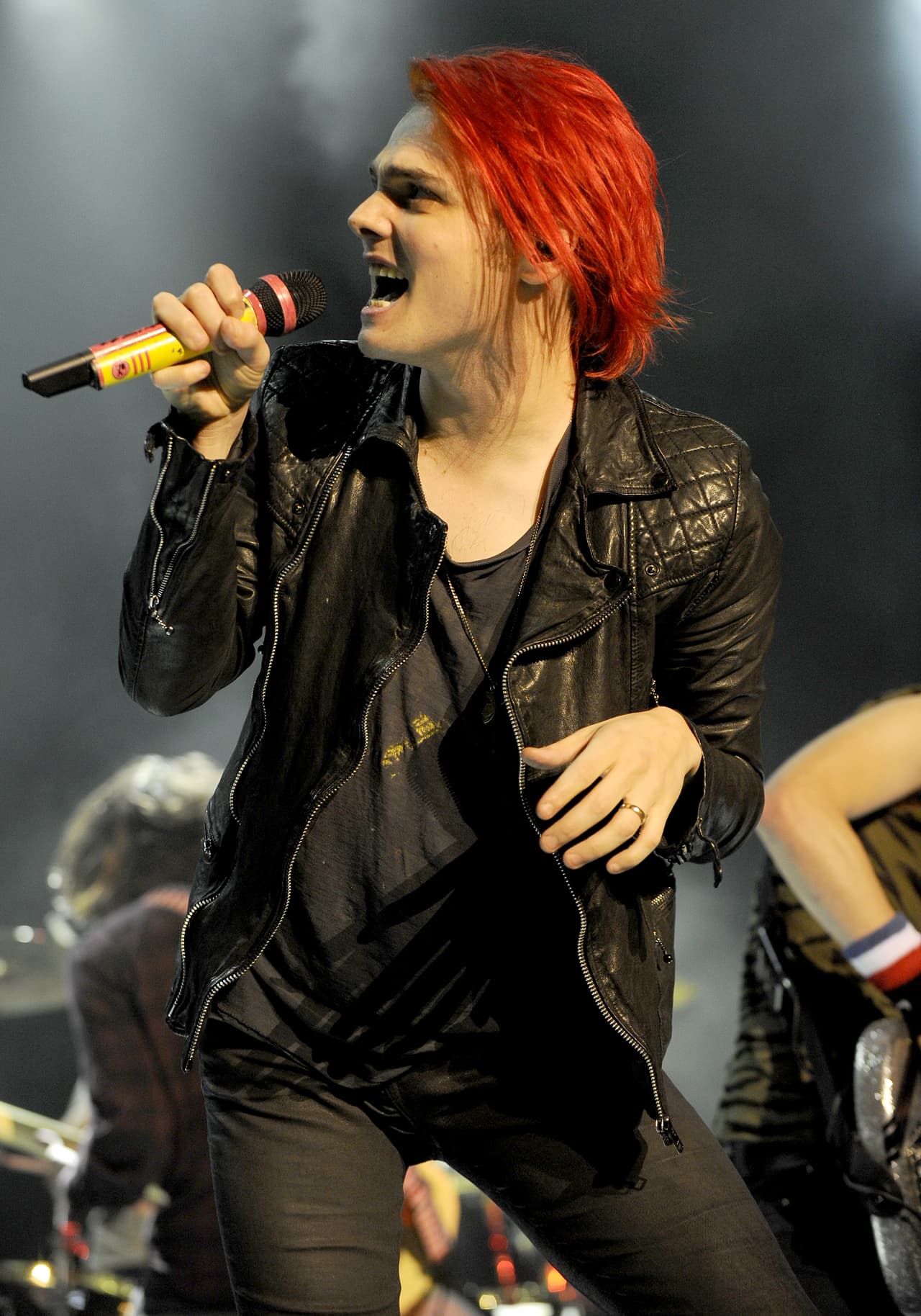 Gerard Way of My Chemical Romance performs as part of Live 105's Not So Silent Night 2010 at HP Pavilion on December 10, 2010 in San Jose, California. (Photo by Tim Mosenfelder/Corbis via Getty Images)