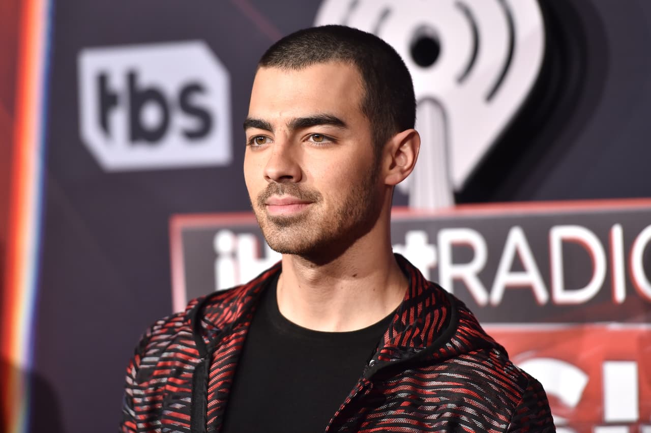 INGLEWOOD, CA - MARCH 05: Singer Joe Jonas of music group DNCE attends the 2017 iHeartRadio Music Awards which broadcast live on Turner's TBS, TNT, and truTV at The Forum on March 5, 2017 in Inglewood, California. (Photo by Alberto E. Rodriguez/Getty Images)