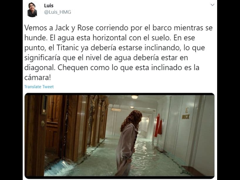 El usuario de Twitter señala que durante la producción, el angulo en que está el agua, demuestra que el barco no está inclinado, es solo la toma. Esto lo toma para dar pie a su teoría sobre que "Rose", al ser millonaria, fue de las primeras y pocas personas en poder estar en un barco salvavidas.