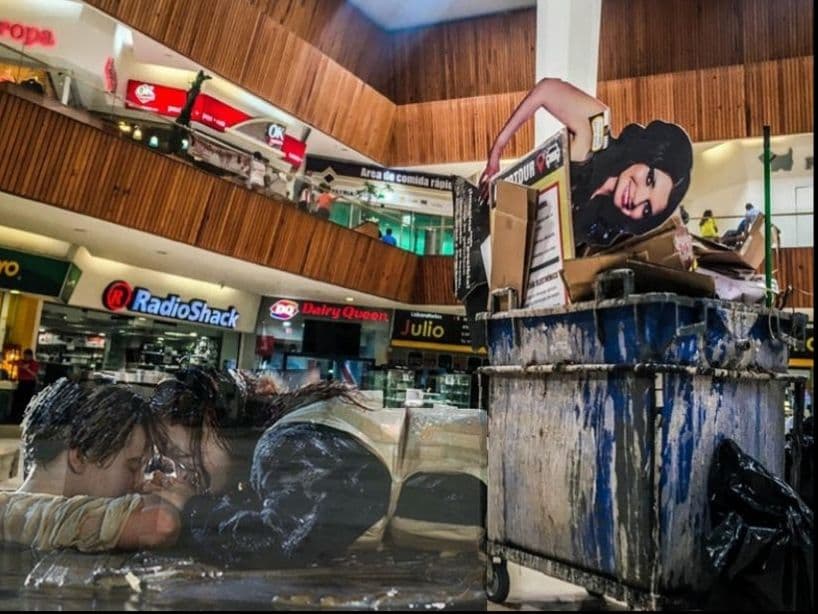 Jack y Rose tampoco pudieron sobrevivir a la inundación en la Plaza Patria de Guadalajara.