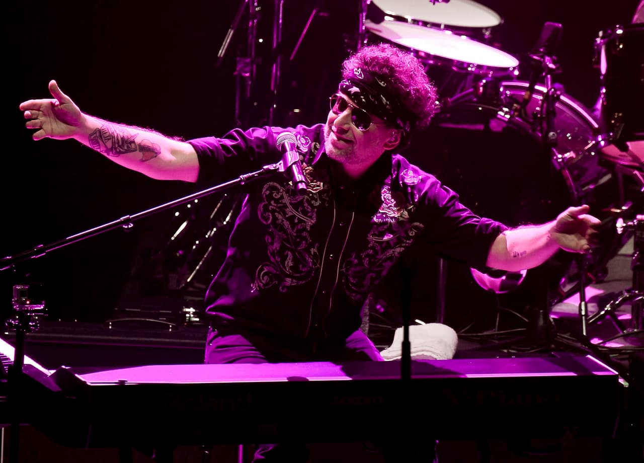 MEXICO CITY, MEXICO - JUNE 29: Argentinian singer Andres Calamaro performs live at the Auditorio Nacional on June 29, 2013 in Mexico City, Mexico. (Photo by Luis Ortiz/Clasos/LatinContentt/Getty Images)