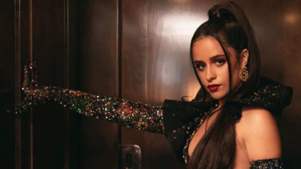 Así reacciona Camila Cabello cuando tiene que echarse un gas en público
