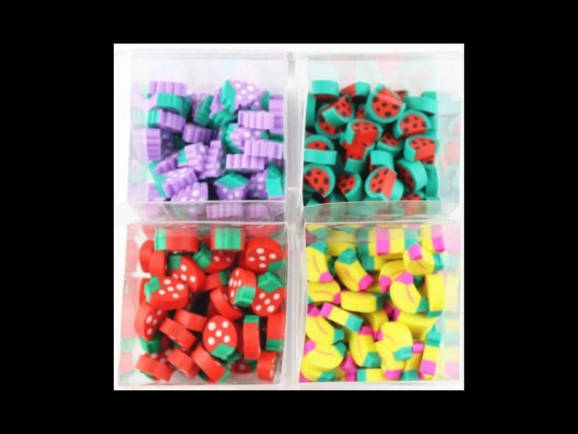 Los barradores con forma de fruta. Se veían deliciosos pero si borrabas con ellos, corrías el riesgo de manchar tu libreta.