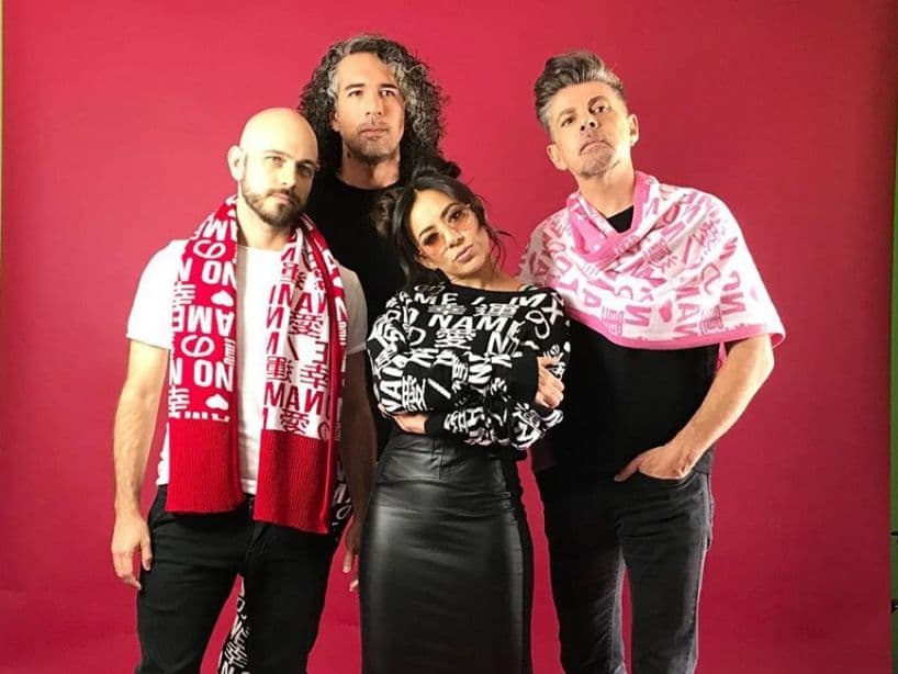 A lo largo de su carrera, Playa Limbo ha demostrado sus influencias de pop y jazz en su música.Y a pesar de las adversidades, la agrupación originaria de Guadalajara, Jalisco, ha continuado haciendo lo que más le apasiona: con seis discos de estudio, han demostrado que son una de las bandas más talentosas de los Premios Telehit 2019. Playa Limbo está integrado por Jass Reyes, Jorge Corrales, Ángel Baillo y Servando Yañez, músicos que darán un toque único al escenario de los Premios Telehit 2019 el próximo 13 de noviembre.