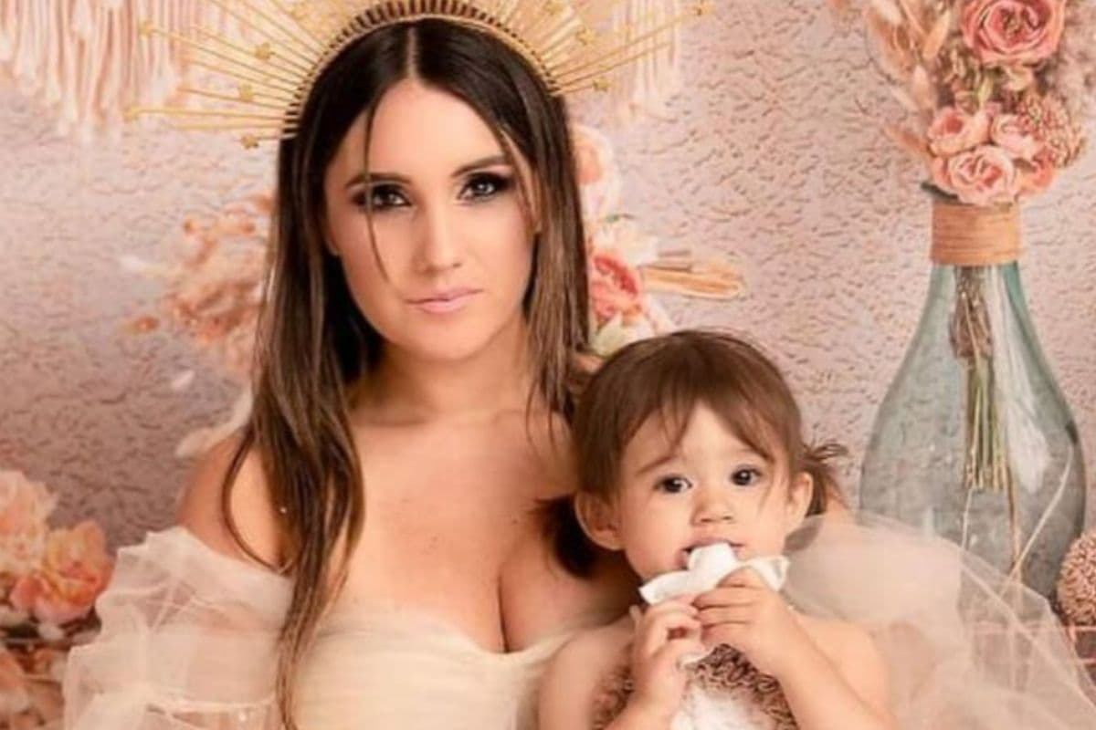 Dulce María y su hija
