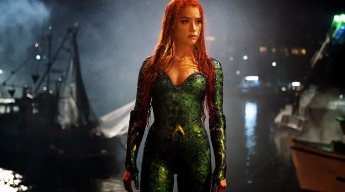 Amber Heard como Mera en la película de Aquaman