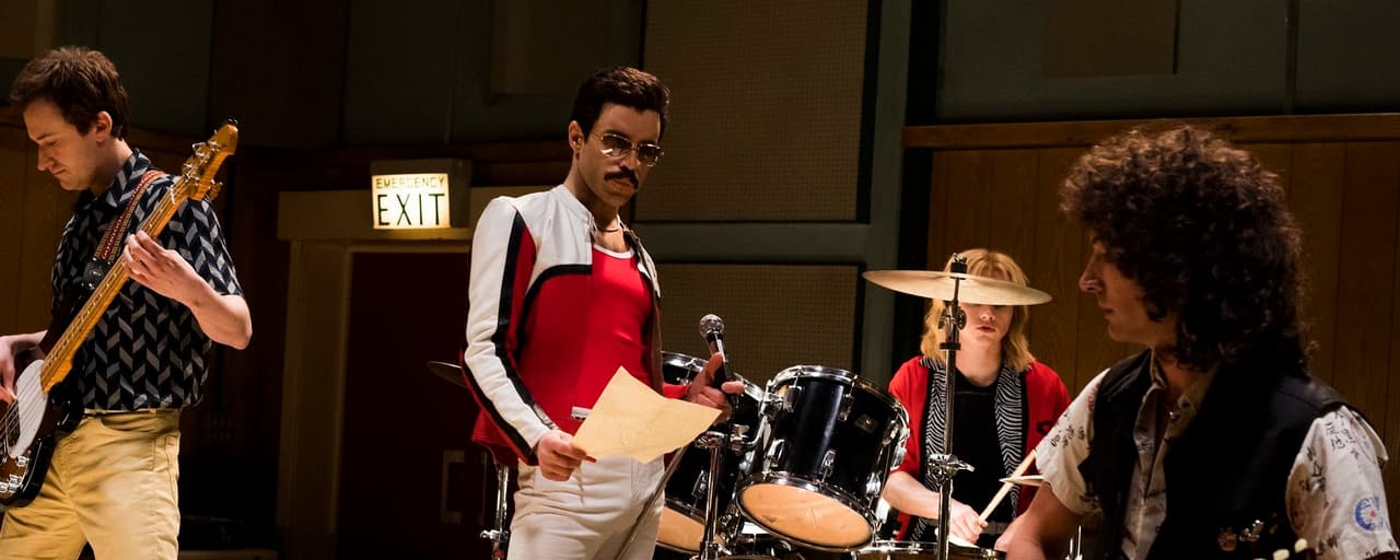 Como cuando Rami Malek de ‘Bohemian Rhapsody’ fue vampiro en ‘Crepúsculo’