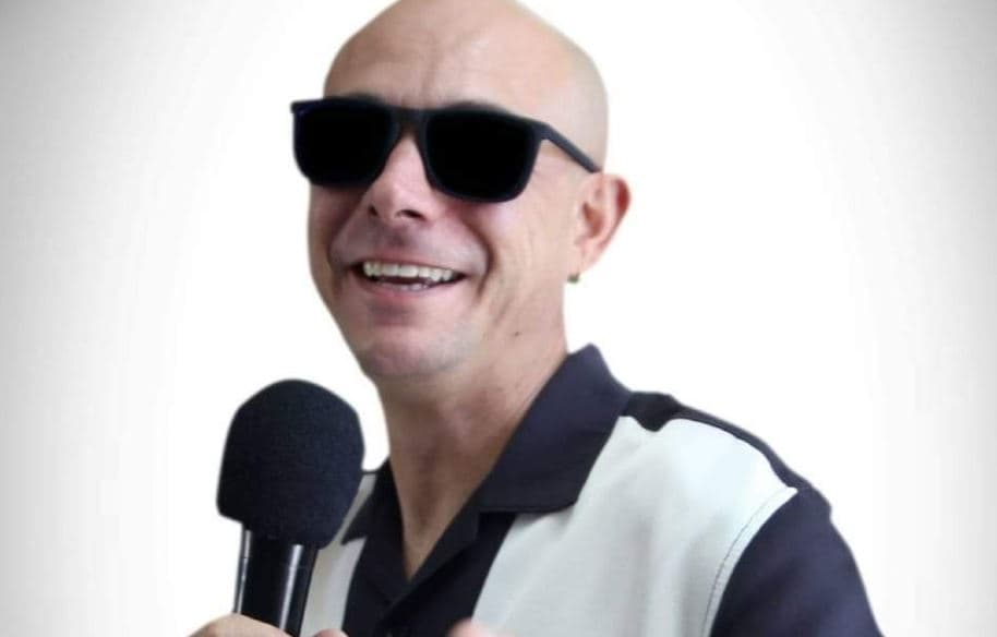 Juan Ramón Valenzuela ‘Chipotes’, conductor de Telehit en 'Guaguarones S.A’