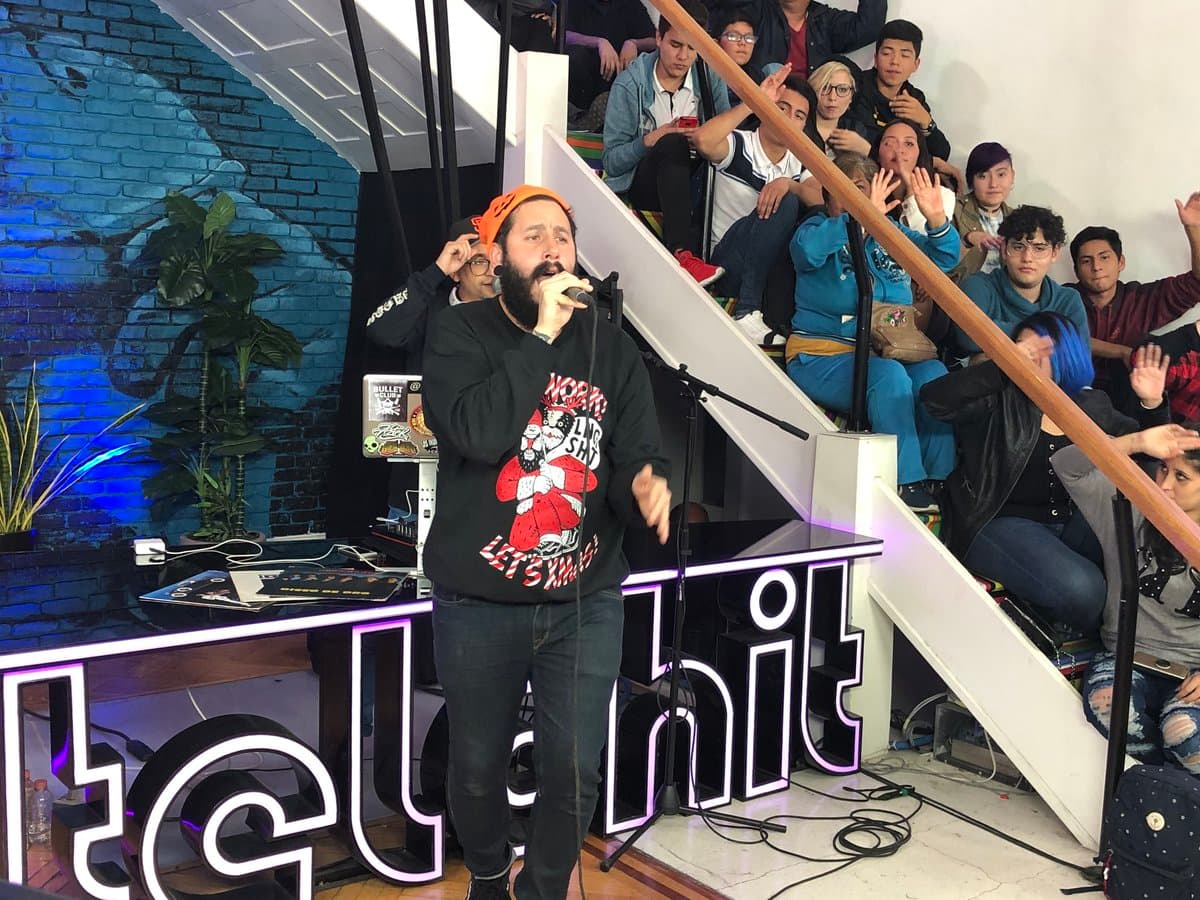 LNG/SHT trajo su rap y actitud a La Casa Telehit
