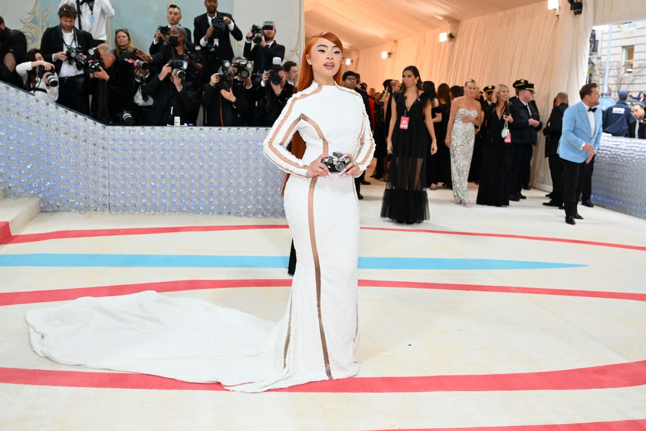 US rapper Ice Spice arrives for the 2023 Met Gala at the Metropolitan Museum of Art on May 1, 2023, in New York. - The Gala raises money for the Metropolitan Museum of Art's Costume Institute. The Gala's 2023 theme is "Karl Lagerfeld: A Line of Beauty." (Photo by ANGELA WEISS / AFP) (Photo by ANGELA WEISS/AFP via Getty Images)