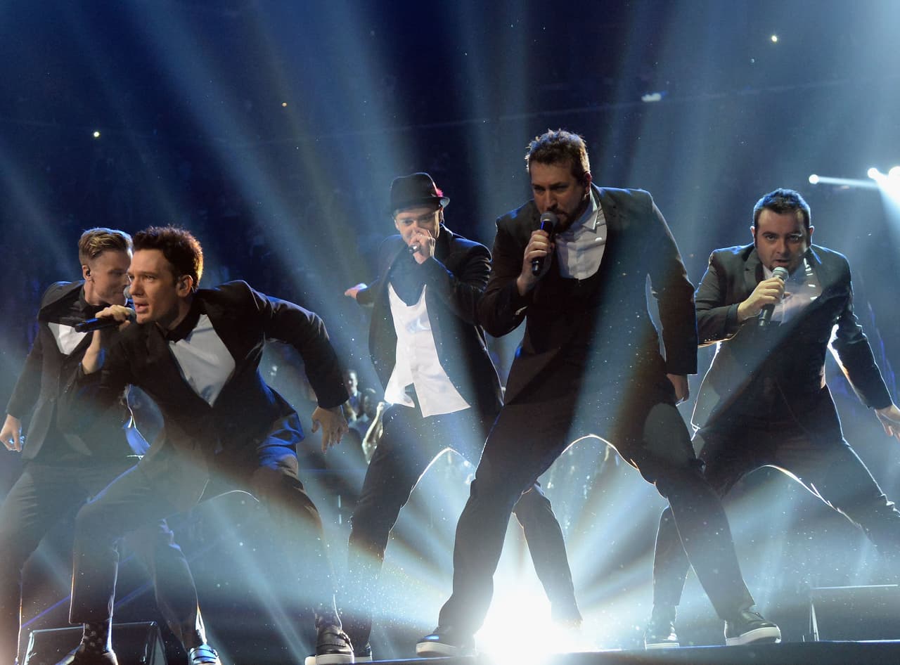 NEW YORK, NY - AUGUST 25: (L-R) Lance Bass, JC Chasez, Justin Timberlake, Joey Fatone and Chris Kirkpatrick of N Sync perform during the 2013 MTV Video Music Awards at the Barclays Center on August 25, 2013 in the Brooklyn borough of New York City. (Photo by Jeff Kravitz/FilmMagic for MTV)