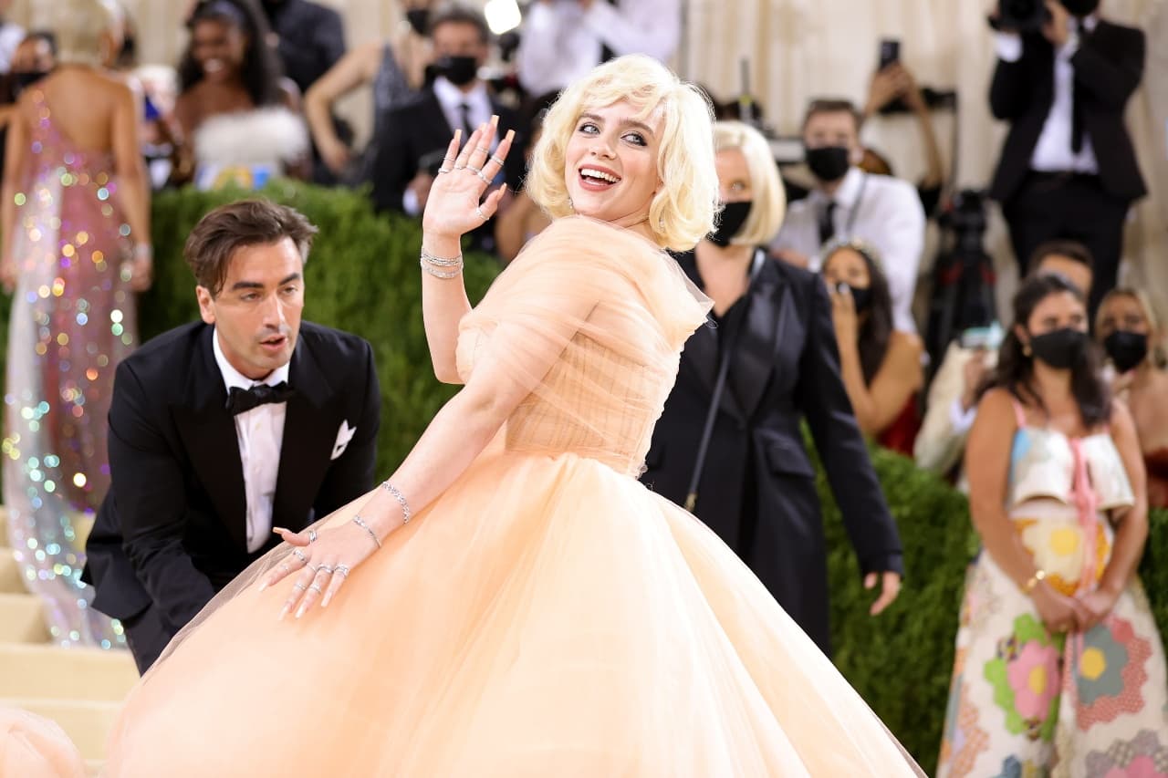 Billie Eilish llega a la lista de las 100 personas más influyentes del mundo