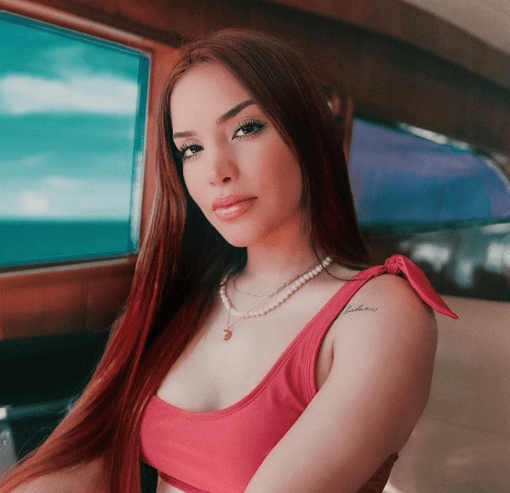 Kimberly Loaiza responde a los comentarios de su cuerpo tras tener a su hijo