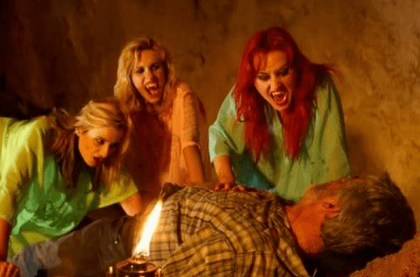 <i><b>Empusa</b></i>
<b> – 2010</b>
<br>
<br>Esta cinta ni siquiera llegó a los cines, el miedo de proyectarla en salas comerciales fue tal que solamente se exhibió en festivales de terror y fantasía.