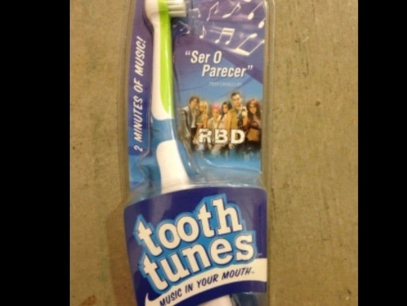 El cepillo de dientes de RBD reproducía la canción de "Ser o Parecer".