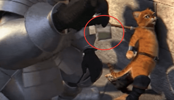 Al Gato con Botas de Shrek lo detienen y cuando lo revisan, le encuentran una misteriosa bolsita, a la que dice, "¡Eso no es mío!". Supuestamente era arena para gato, pero todos sabemos que se refería a algo más.