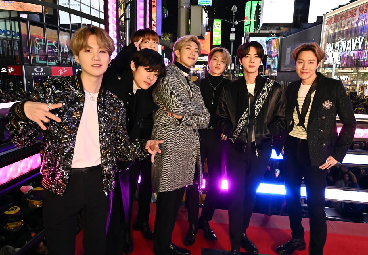 NEW YORK, NEW YORK - DECEMBER 31: BTS attendJin Dick Clark's New Year's Rockin' Eve With Ryan Seacrest 2020 on December 31, 2019 in New York City. (Photo by Astrid Stawiarz/Getty Images for Dick Clark Productions )