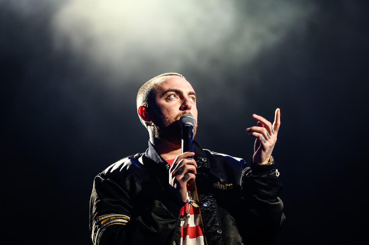 LOS ANGELES, CA - OCTOBER 28: Mac Miller performs on the Camp Stage during day 1 of Camp Flog Gnaw Carnival 2017 at Exposition Park on October 28, 2017 in Los Angeles, California. (Photo by Rich Fury/Getty Images)