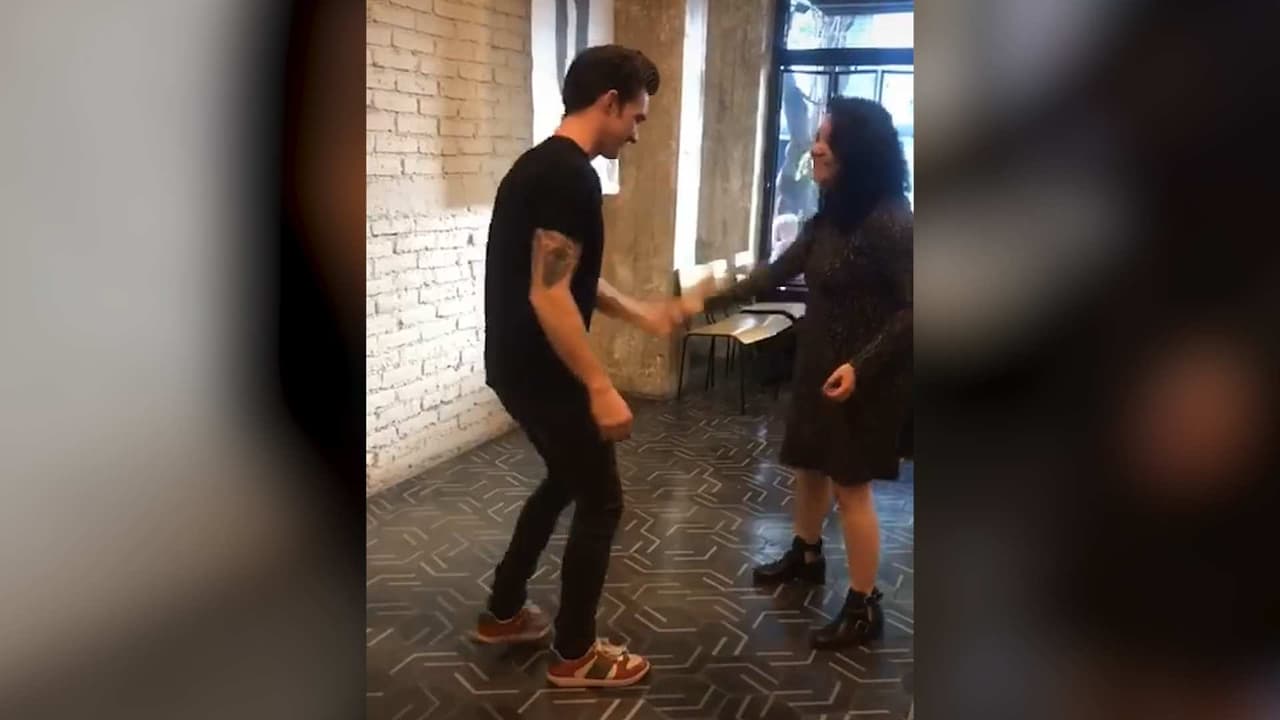 Cuando veas a Drake Bell bailar cumbia, no te quedará duda que es tan latino como tú
