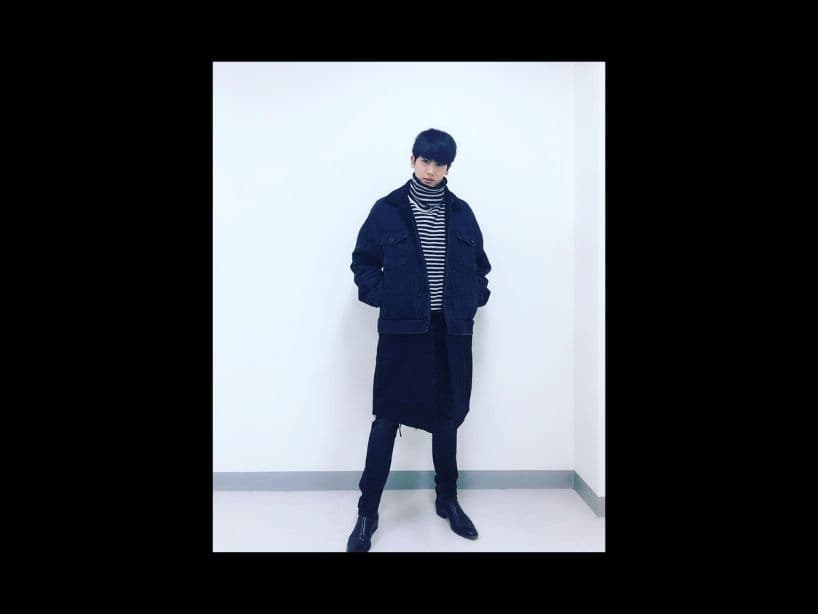 Park Hyungsik, miembro de ZEA, inició el 10 de Junio con su servicio militar.