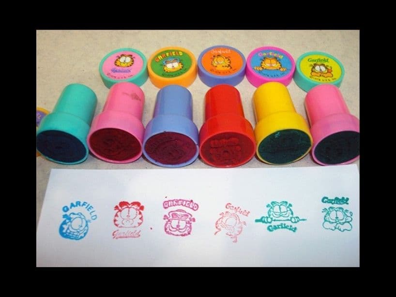 Los sellitos de Garfield que te acababas en una sola sentada porque llenaba tu libreta de ellos, son épicos.