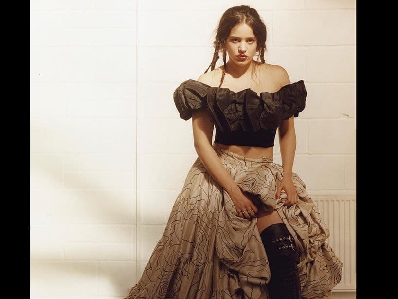 La cantante toma inspiración de culturas de todas partes del mundo. Sin embargo, ella aseguró a El País que, "la música no tiene dueño"; y es justo la mezcla de estilos lo que ha llamado la atención.