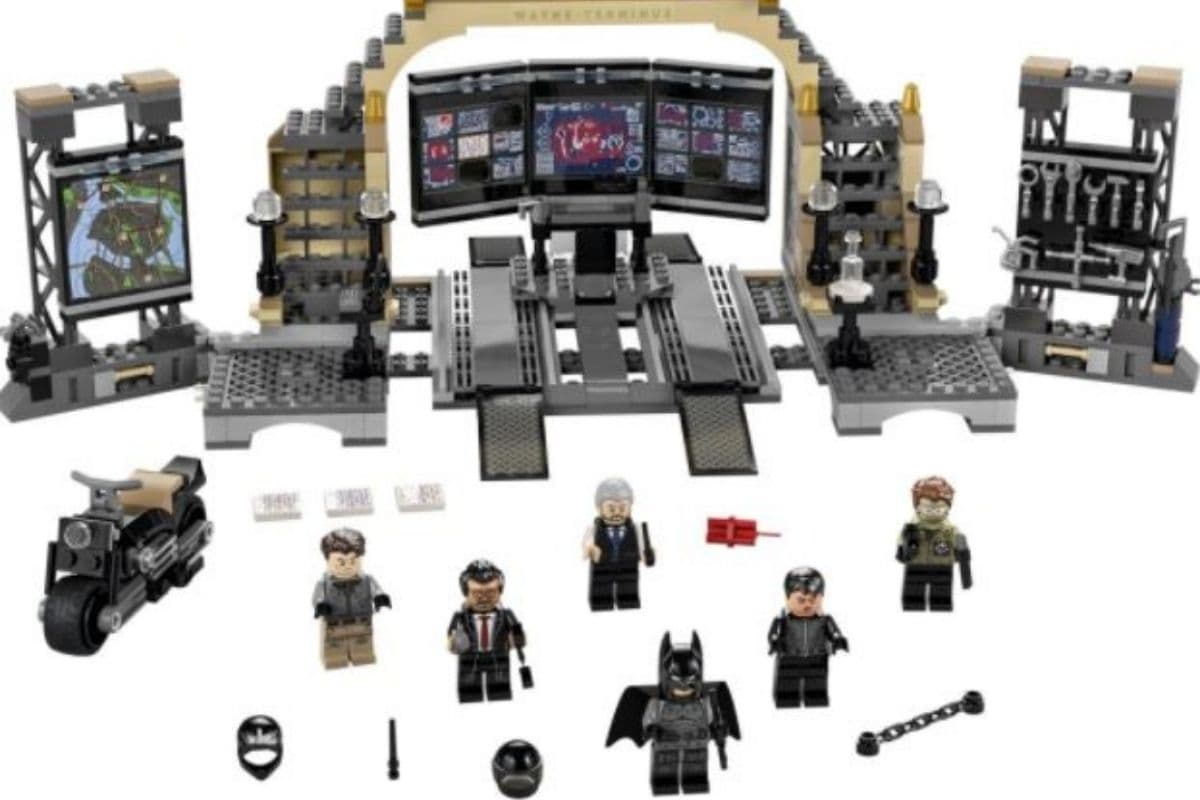 Baticueva versión LEGO inspirado en The Batman, la película