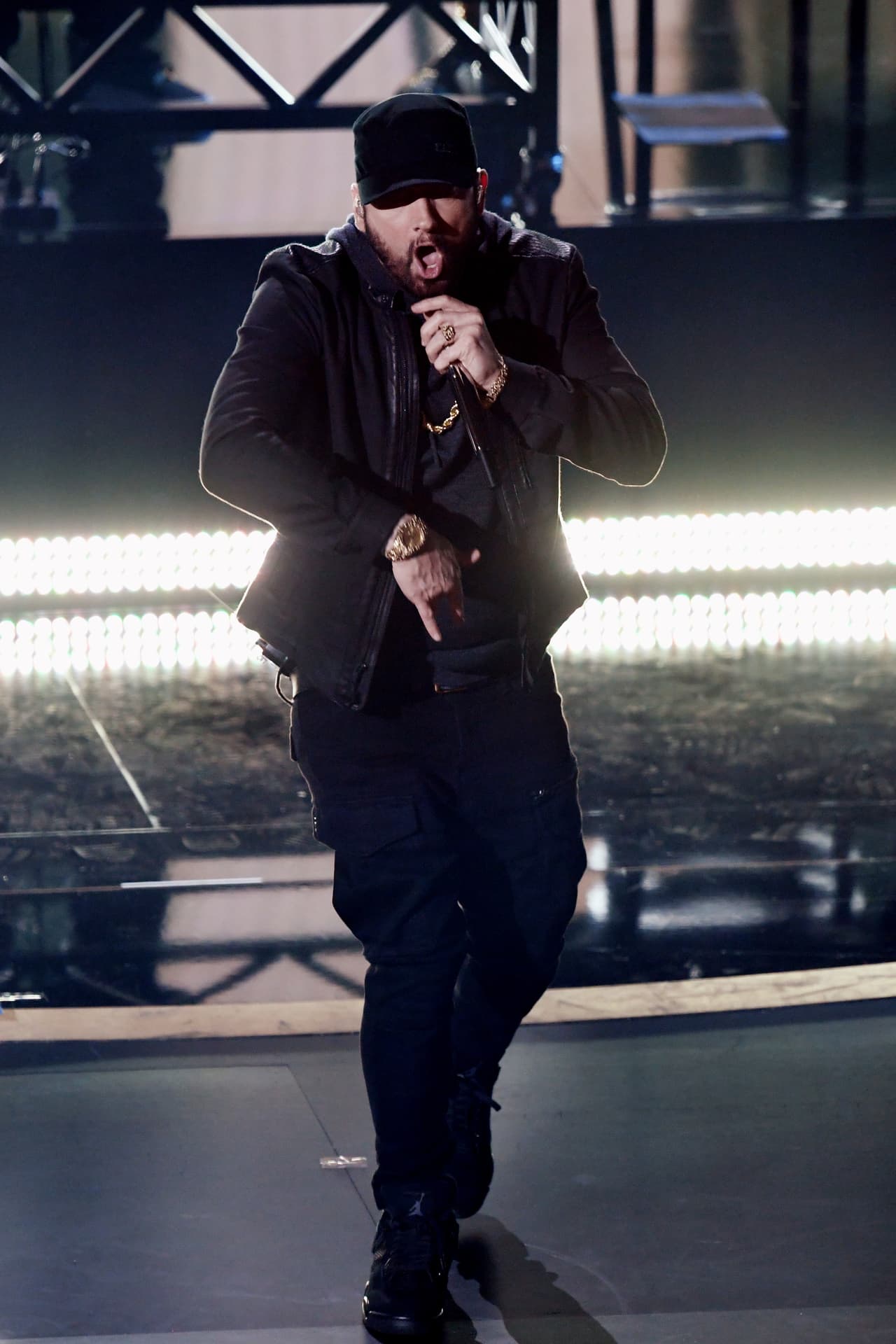 HOLLYWOOD, CALIFORNIA - FEBRUARY 09: Eminem performs onstage during the 92nd Annual Academy Awards at Dolby Theatre on February 09, 2020 in Hollywood, California. (Photo by Kevin Winter/Getty Images)