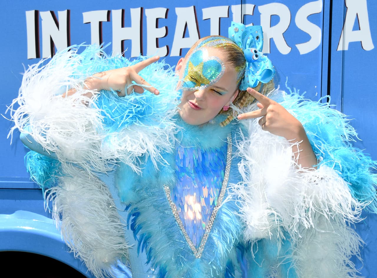 LOS ANGELES, CALIFORNIA - AUGUST 10: JoJo Siwa attends the Premiere of Sony's "The Angry Birds Movie 2" on August 10, 2019 in Los Angeles, California. (Photo by Jon Kopaloff/Getty Images)