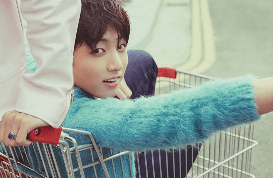 Jeon Jung-kook, simplemente conocido como Jungkook, es el maknae de BTS, es decir, el miembro más joven del grupo.
