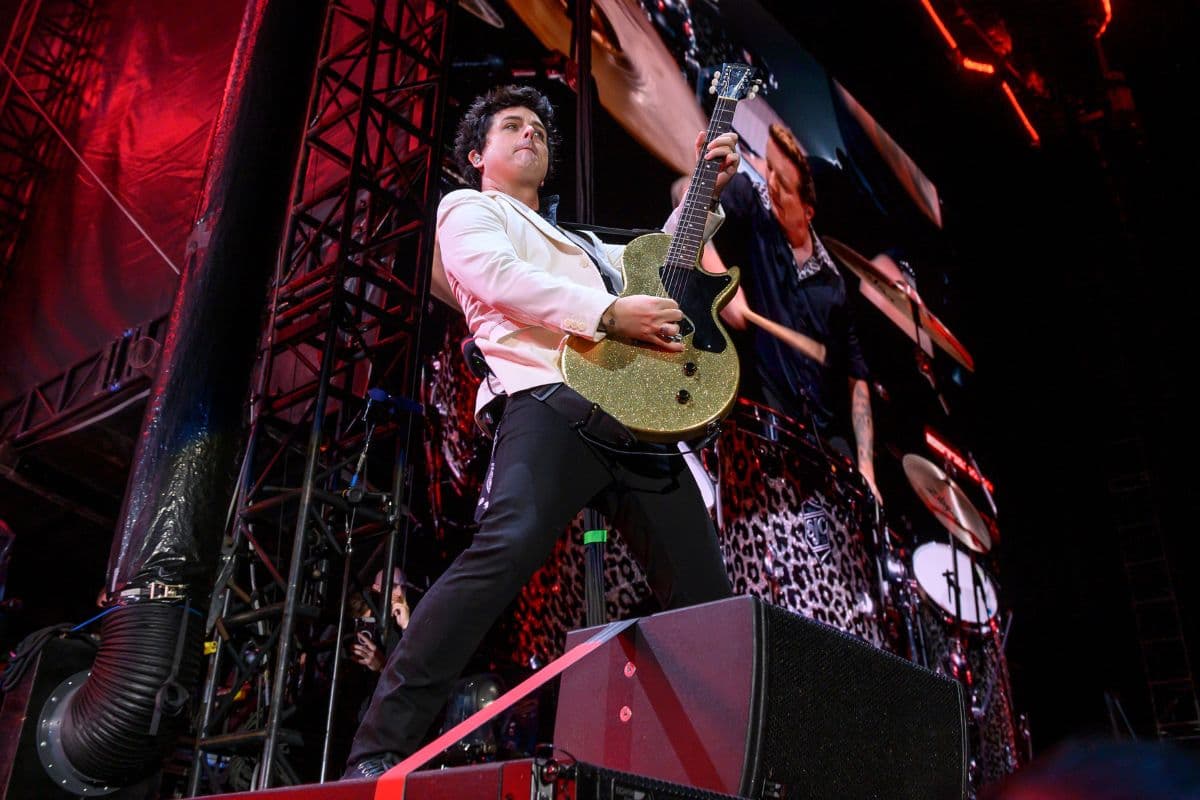 Billie Joe Armstrong, en concierto de Green Day, 2021
