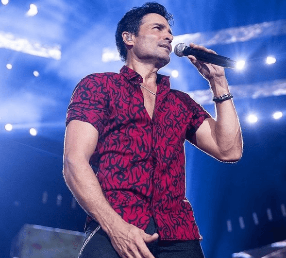 Avísale a tu mamá. Chayanne ya se vacunó contra el Covid-19