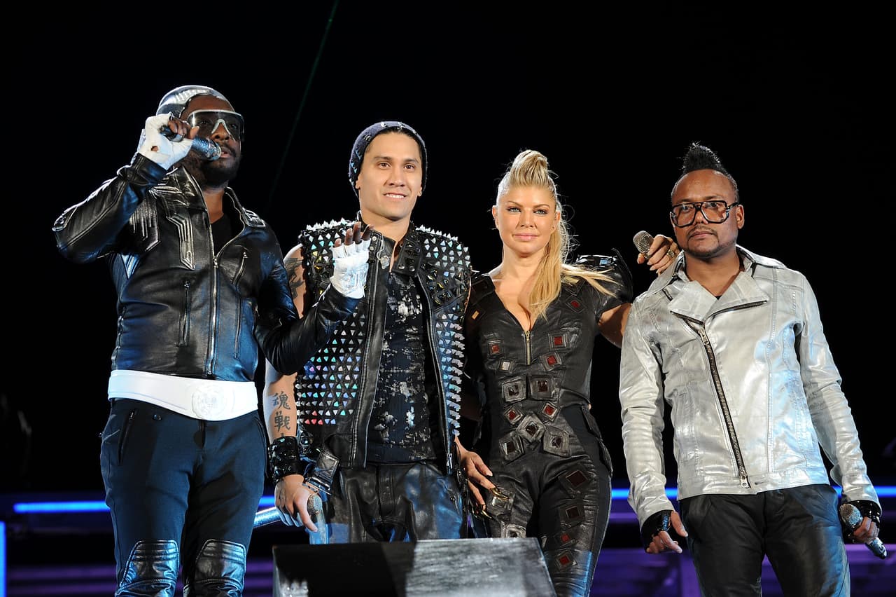 NEW YORK, NY - SEPTEMBER 30: will.i.am, Taboo, Fergie and apl.de.ap of the Black Eyed perform onstage during CHASE Presents The Black Eyed Peas and Friends "Concert 4 NYC" benefiting the Robin Hood Foundation at Central Park, Great Lawn on September 30, 2011 in New York City. (Photo by Dimitrios Kambouris/Getty Images)