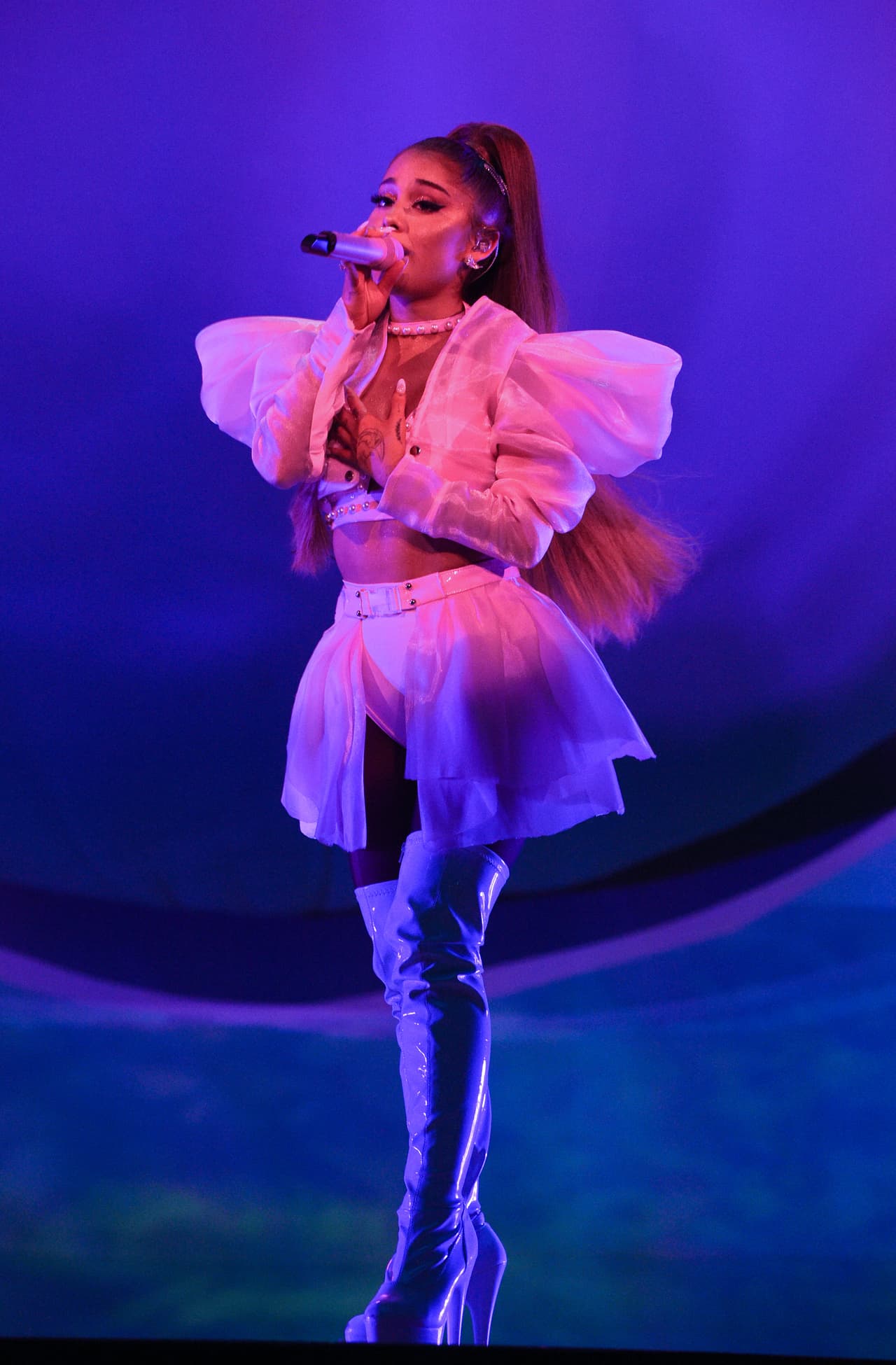 LONDON, ENGLAND - AUGUST 17: Ariana Grande performs on stage during her "Sweetener World Tour" at The O2 Arena on August 17, 2019 in London, England. (Photo by Kevin Mazur/Getty Images for AG)