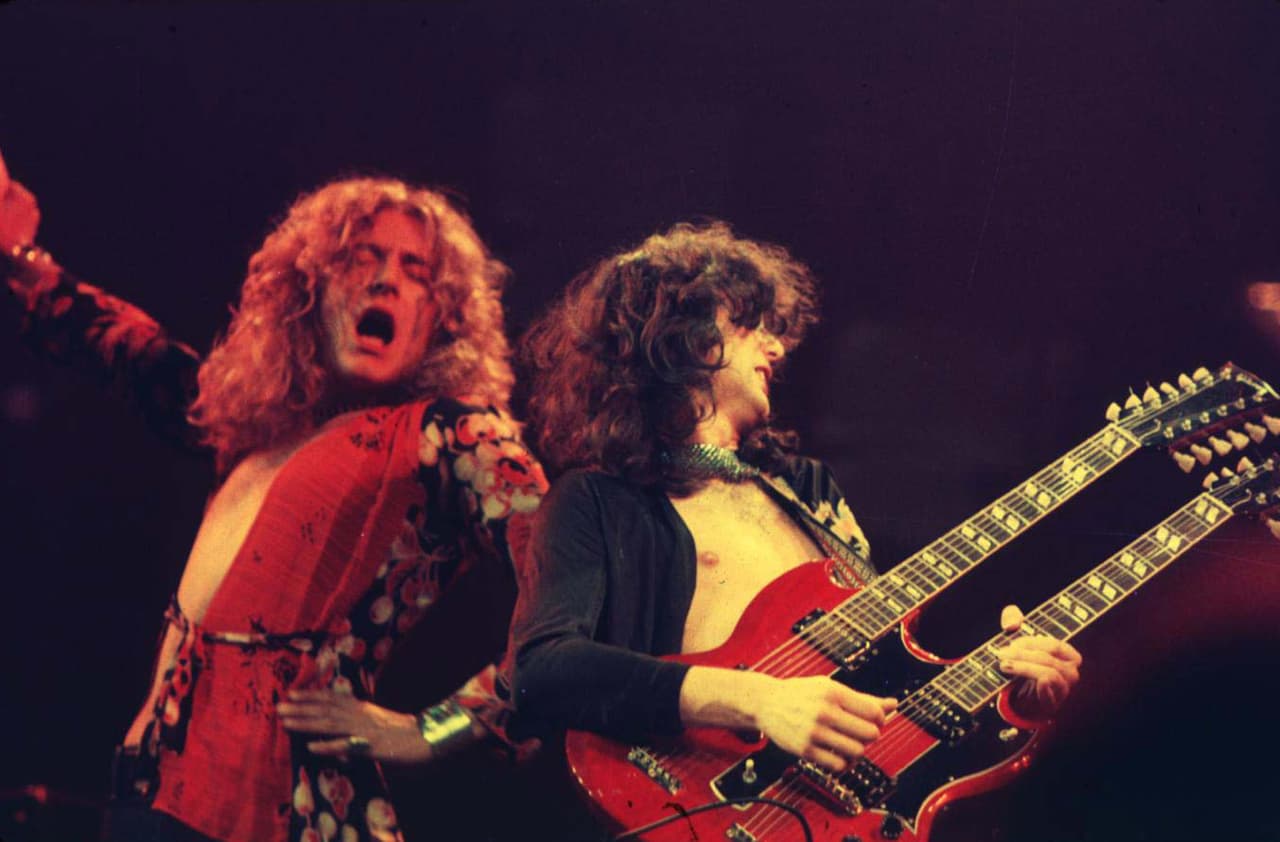 "Stairway to Heaven" es una de las canciones más emblemáticas de Led Zeppelin, pero también una de las más polémicas, debido a que desde hace seis años la banda británica se encontraba en juicio por una acusación de plagio