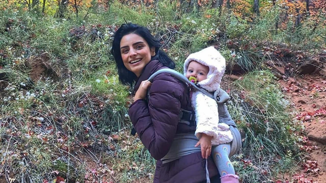 Aislinn Derbez publica videos nunca antes vistos con Mauricio Ochmann y Kailani