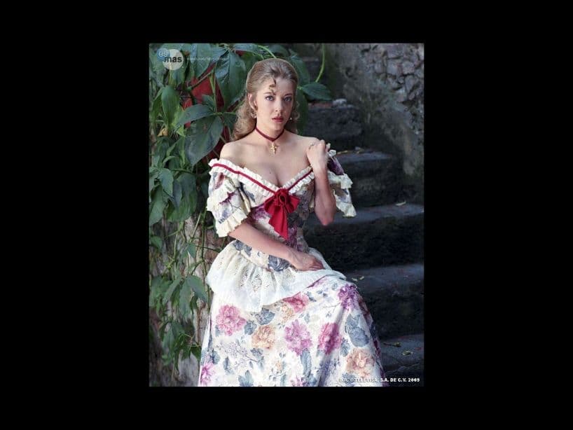 Corazón Salvaje (2003)Recordado como uno de los papeles que marcaron su carrera, “Mónica de Altamira” fue el personaje principal de Corazón Salvaje, telenovela en la que compartió protagonismo con el fallecido Eduardo Palomo.