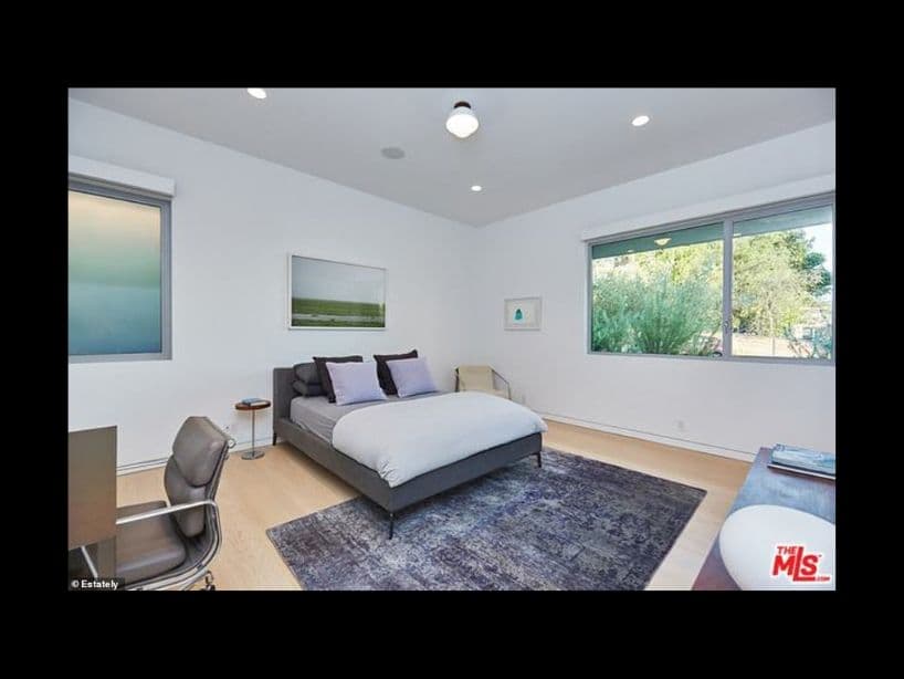 Una de las habitaciones del lugar se encuentra en la planta alta.