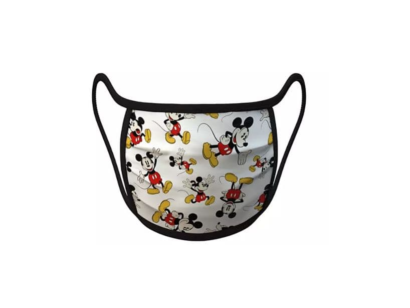 <b>"Mickey Mouse"</b>
<br>
<br>Además, la compañía que tiene como símbolo a un ratón con pantaloncillos, donará a la misma organización 1 millón de sus tapabocas.
<br>