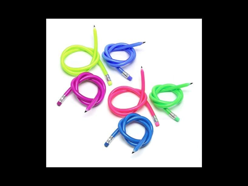 Estos lápices que se pueden doblar te convertían en un sujeto interesante en tus clases; si te aburrías podías armar figuras.